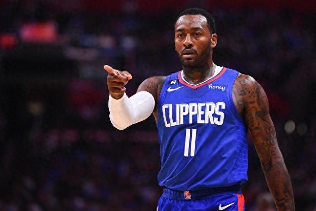 恐怖4人组冲水晶宫后防!数据示曼城赢紧咬枪手